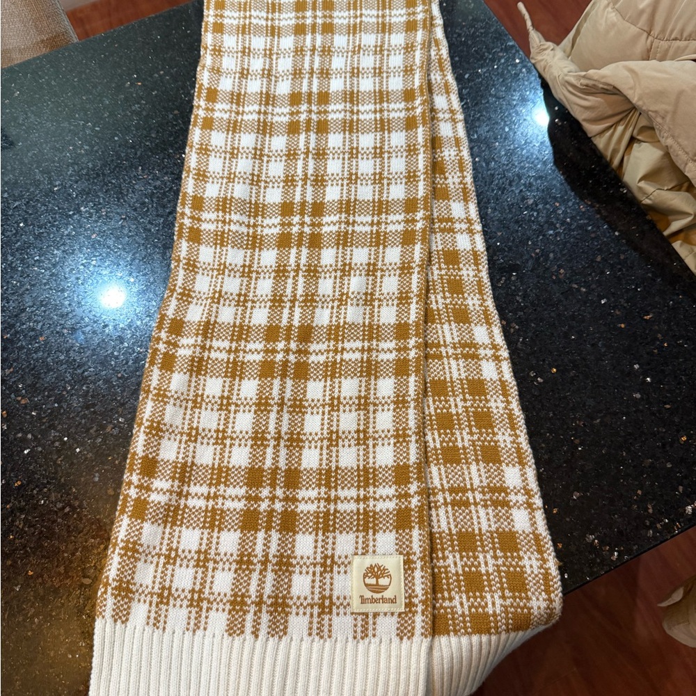 Timberland Plaid Scarf in Brown and White